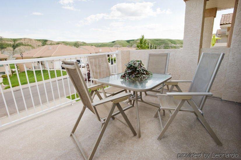 Paradise Canyon Golf Resort - Signature Condo 380 Lethbridge Kültér fotó